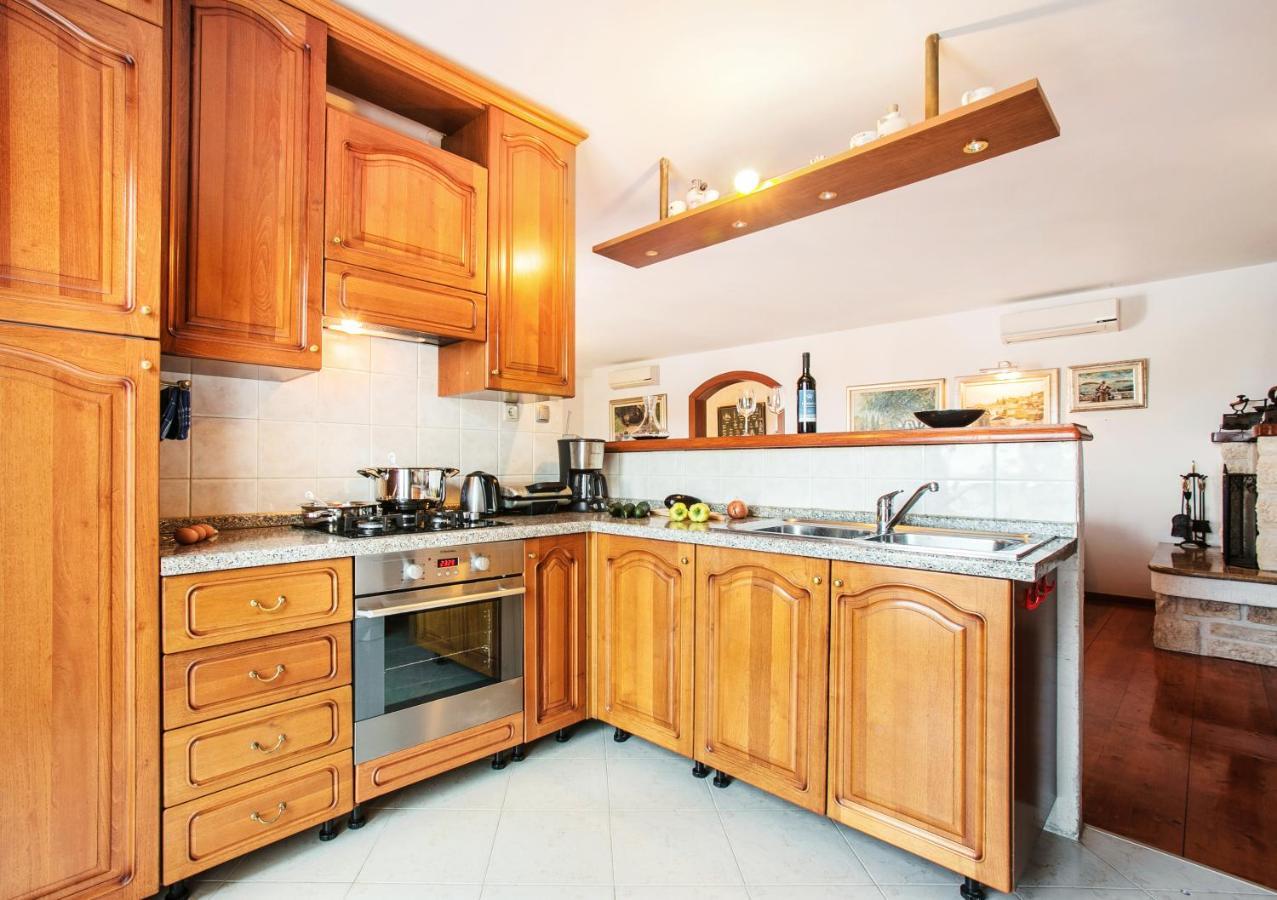 Golden View Luxury Apartment Maslinica Εξωτερικό φωτογραφία