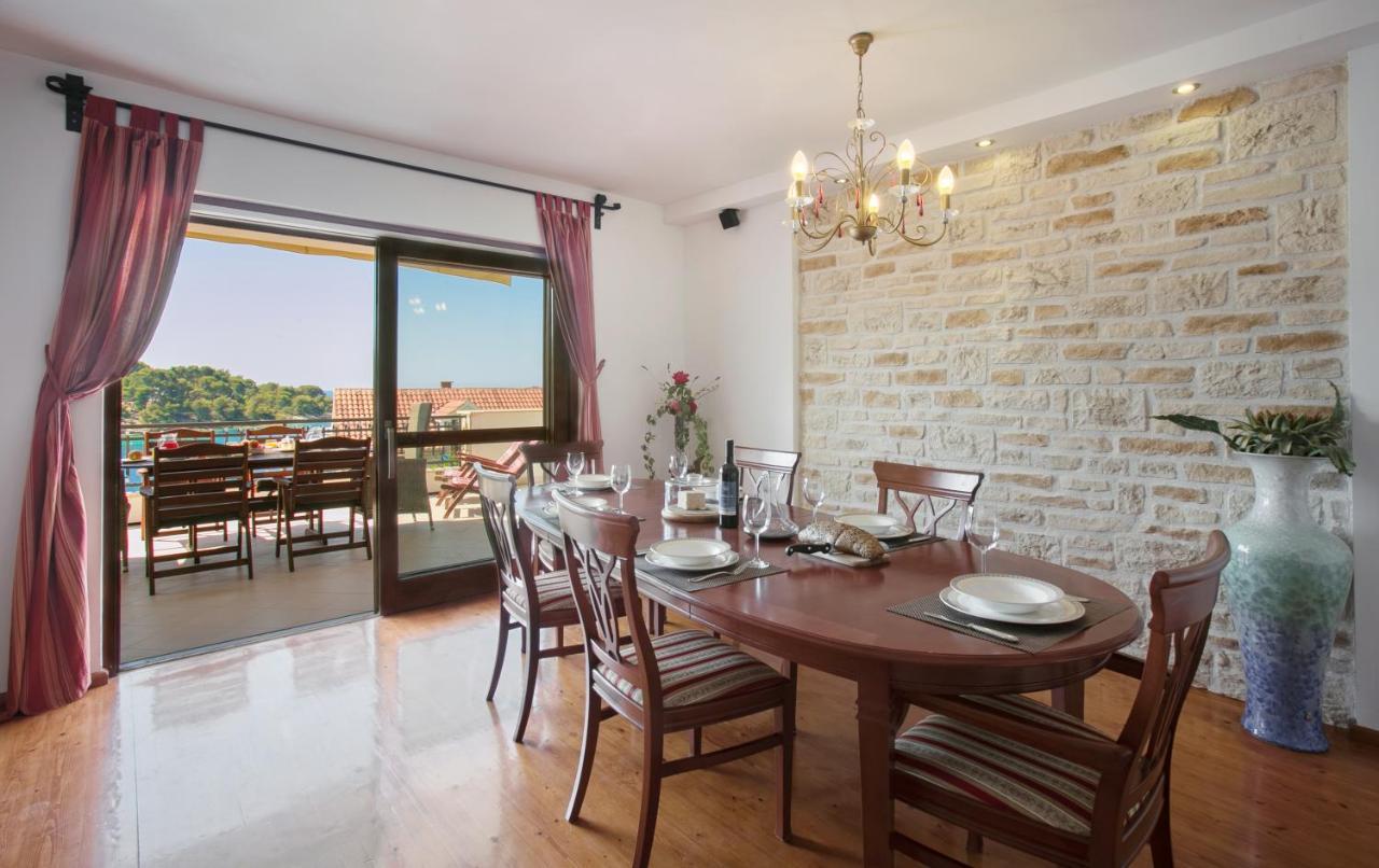 Golden View Luxury Apartment Maslinica Εξωτερικό φωτογραφία