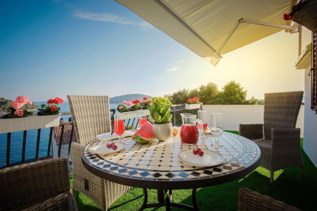 Golden View Luxury Apartment Maslinica Εξωτερικό φωτογραφία