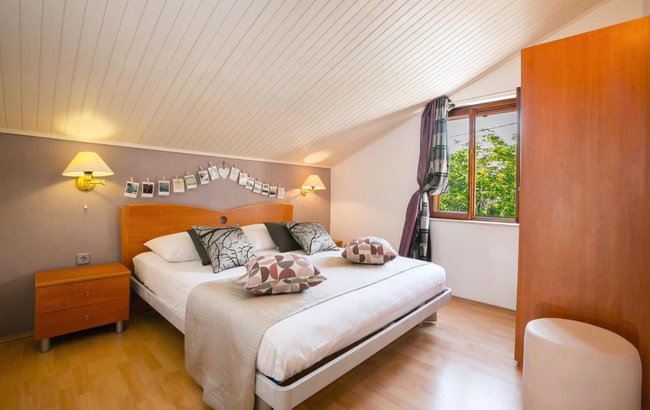 Golden View Luxury Apartment Maslinica Εξωτερικό φωτογραφία